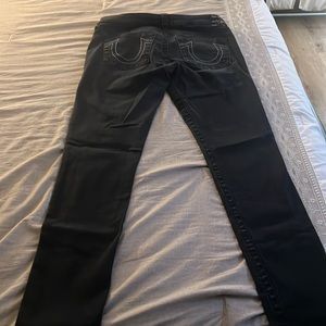 Long pair of black jeans size 34